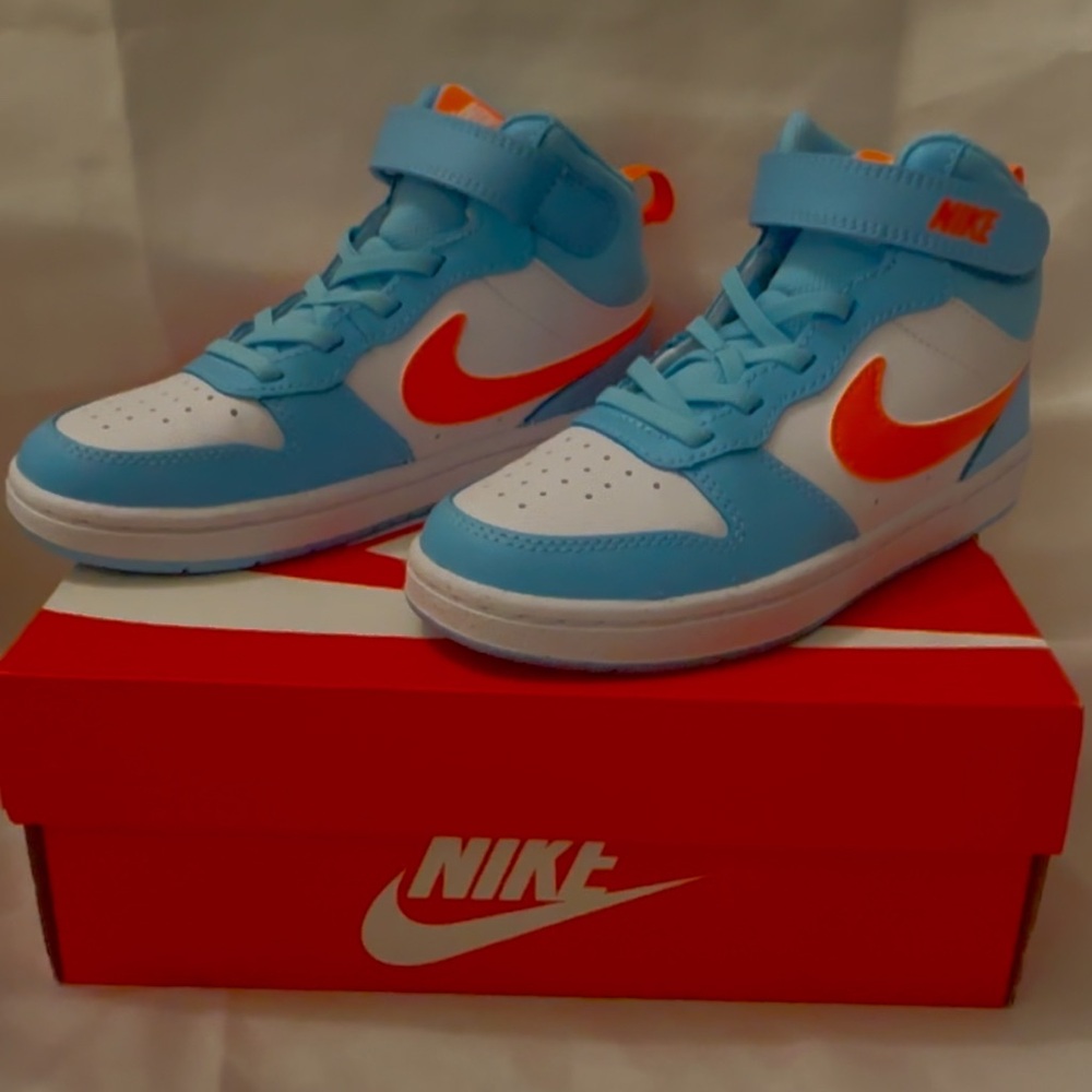Nike shoes